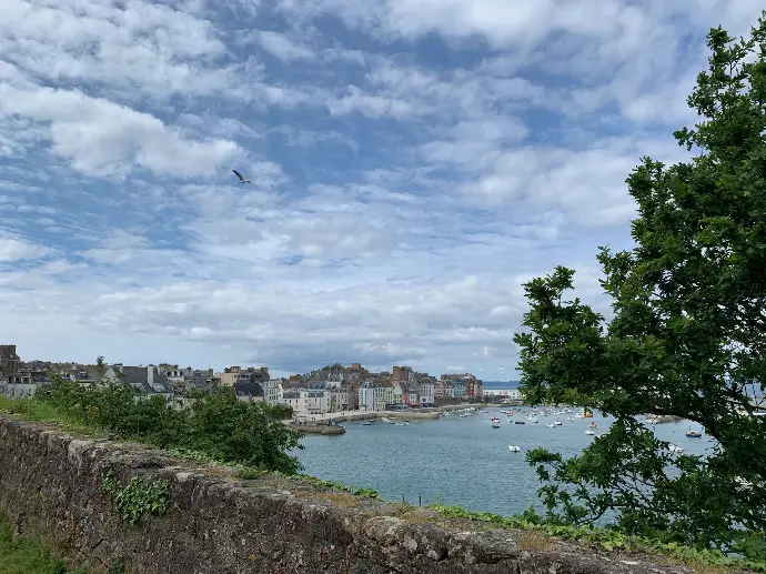 douarnenez vue sur le rosmeur depuis les plomarch